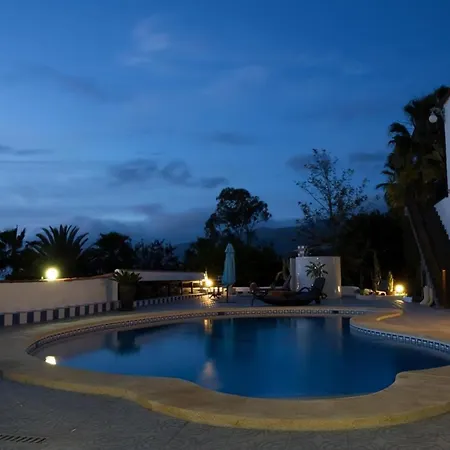 Διαμέρισμα Gut Ausgestattetes Ferienstudio Mit Terrasse